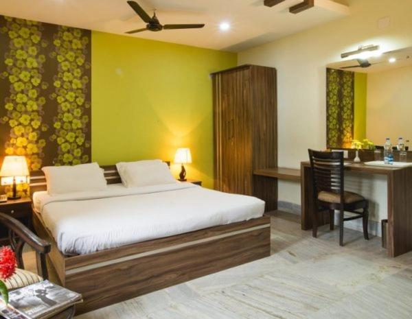 Nirupama Hotels Dhenkanal Dış mekan fotoğraf